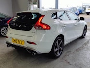Volvo V40 thumbnail